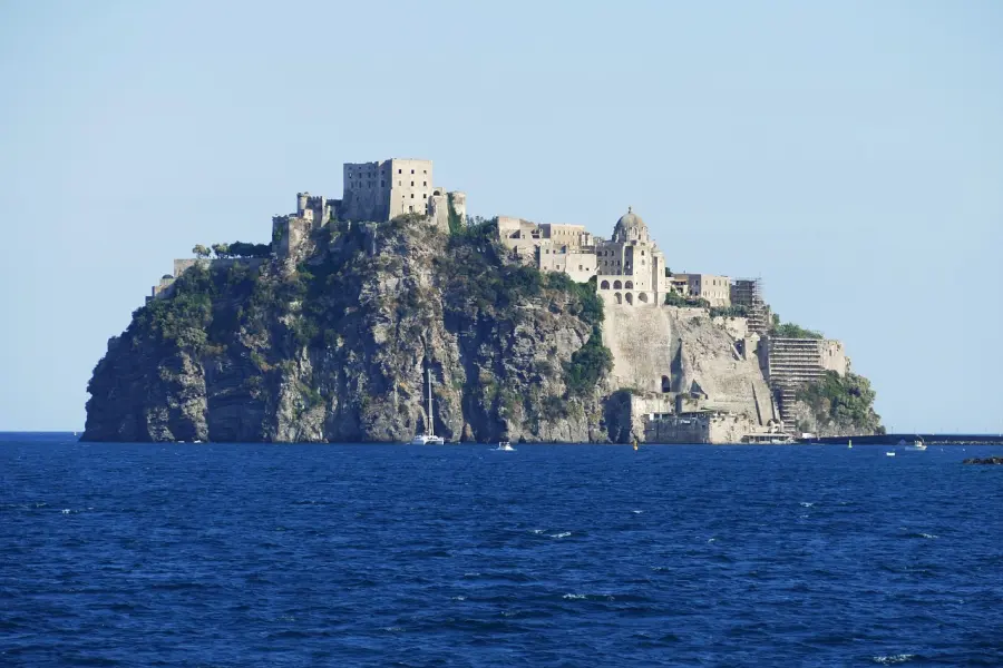 Perché Ischia è così gettonata dai turisti