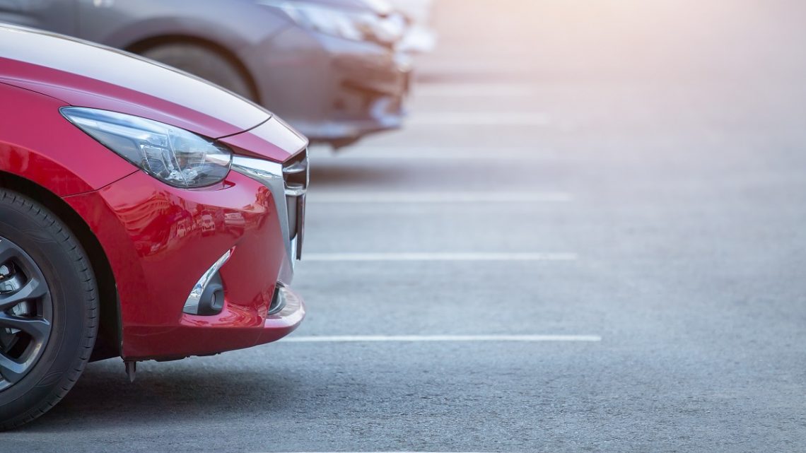 Sensori di parcheggio: come funzionano, dove installarli e come farlo