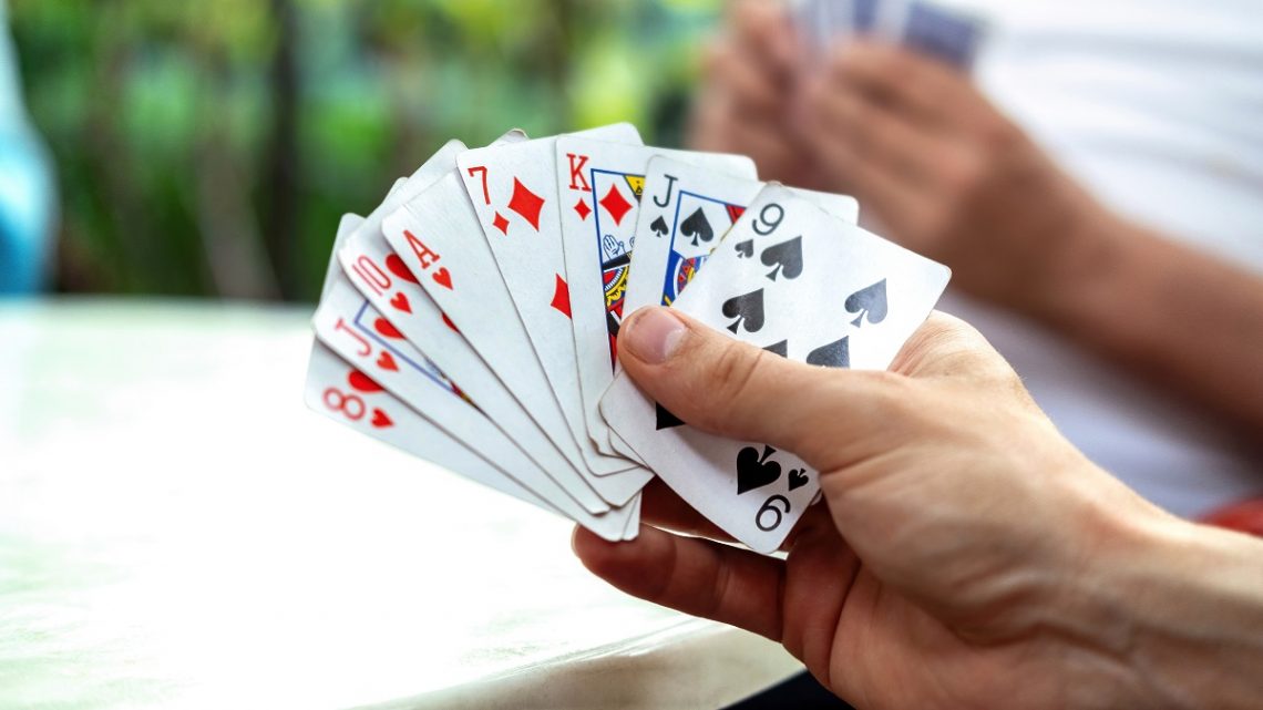 Burraco: la storia di un gioco di carte popolarissimo