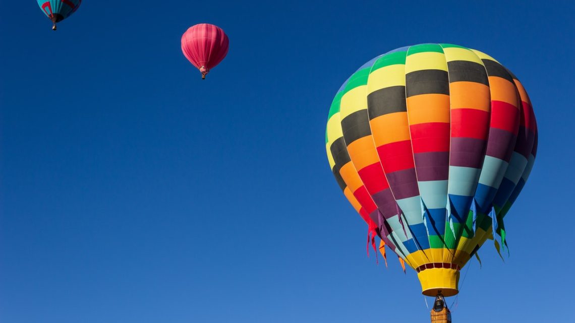 Le sfere gonfiabili: piccole mongolfiere come strumento di visibilità e comunicazione